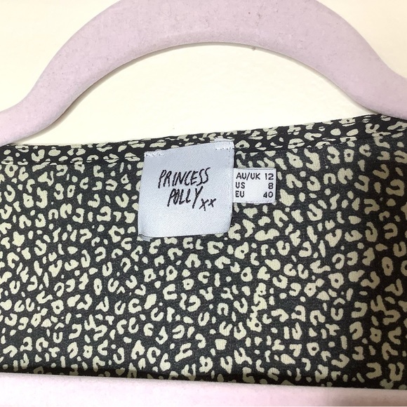 < Princess Polly Leopard Print Tie Front Top > - Picture 4 of 6